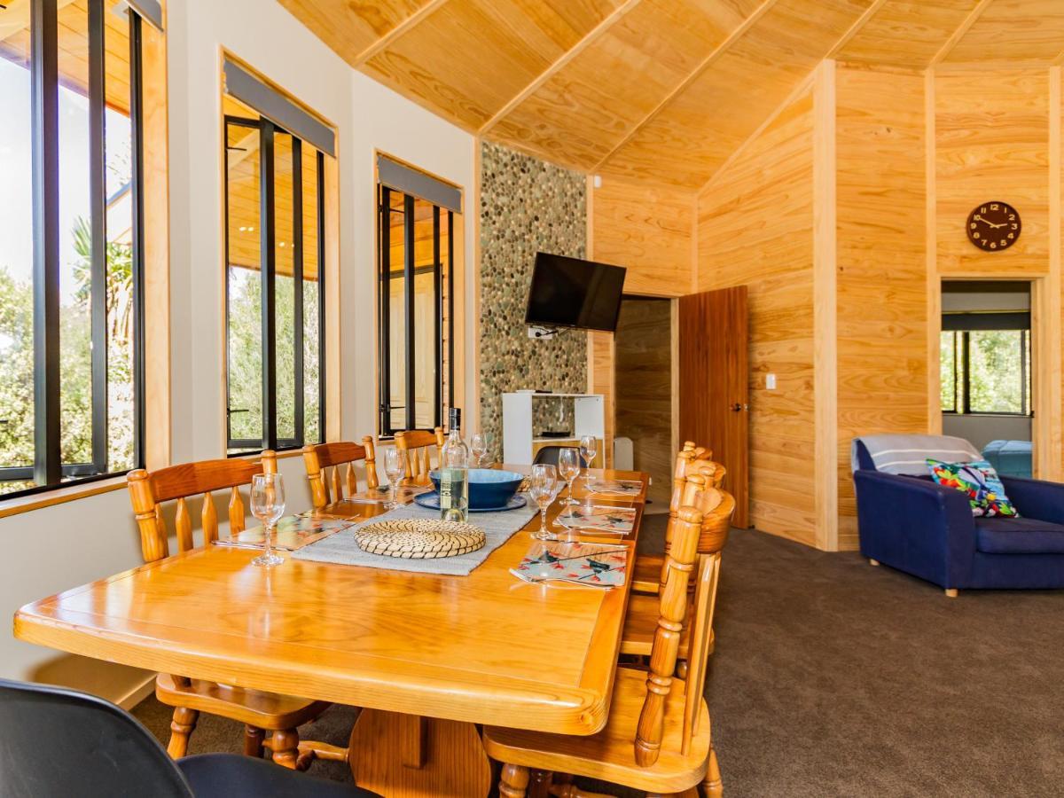 The Snowglobe - Ohakune Modern Yurt Style Chalet Kültér fotó