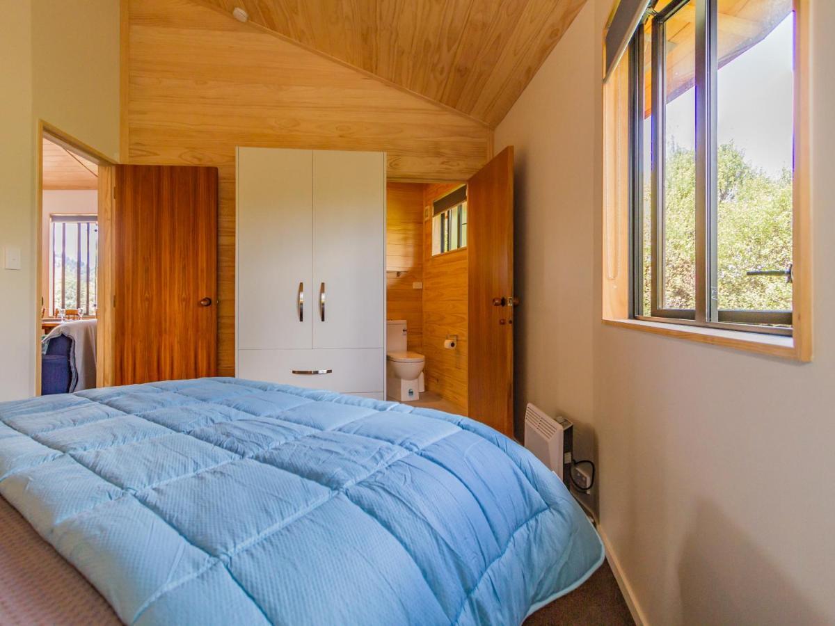 The Snowglobe - Ohakune Modern Yurt Style Chalet Kültér fotó