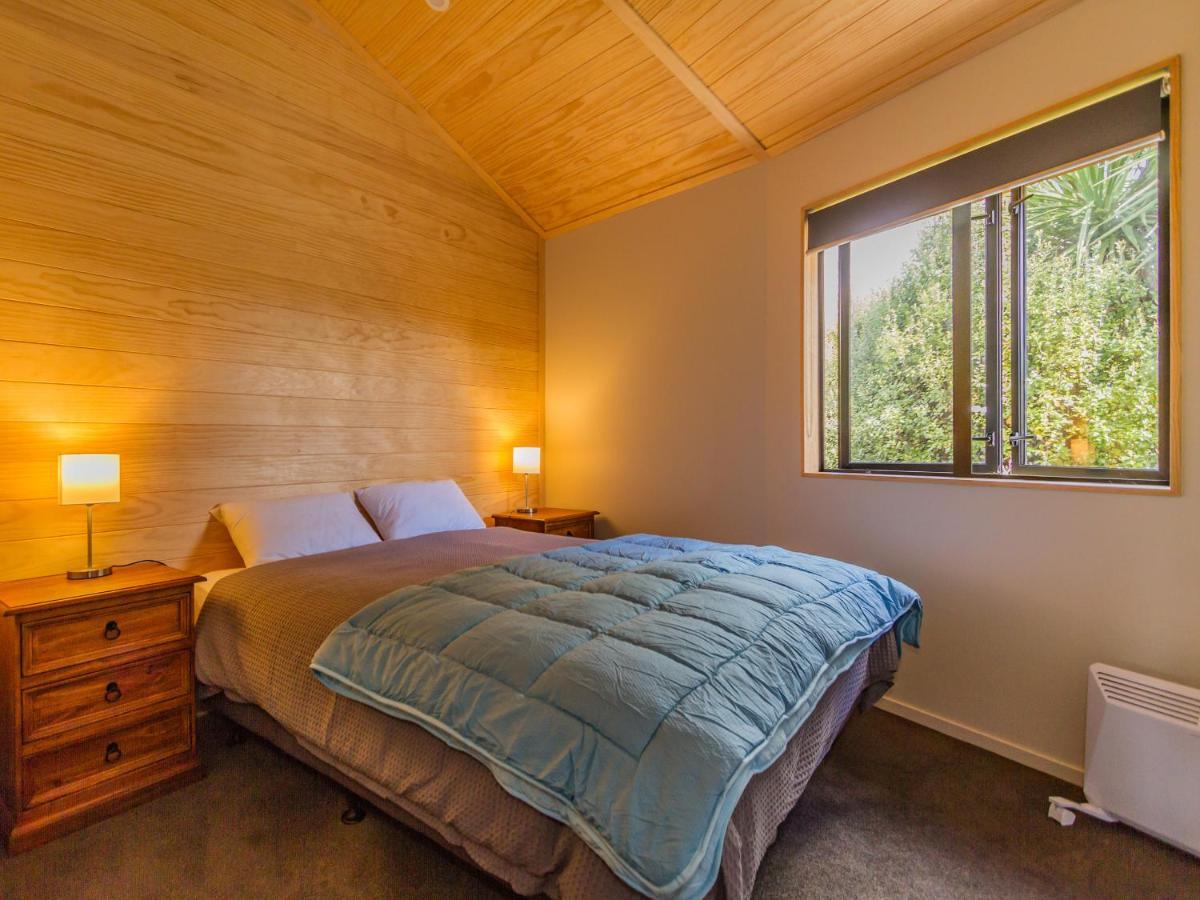 The Snowglobe - Ohakune Modern Yurt Style Chalet Kültér fotó